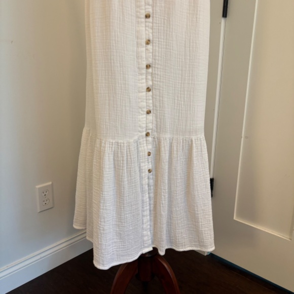 Button Front Gauze Dress - Picture 4 of 8